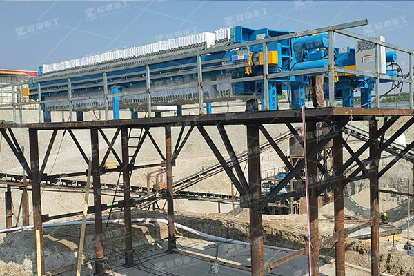 帶式壓濾機(jī)避免腐蝕的方法，污泥壓濾設(shè)備多少錢一臺(tái)？